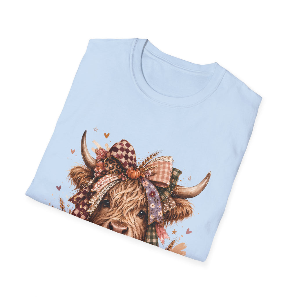 Highland Cow Fall T-Shirt — Pumpkin & Plaid Autumn Graphic Tee