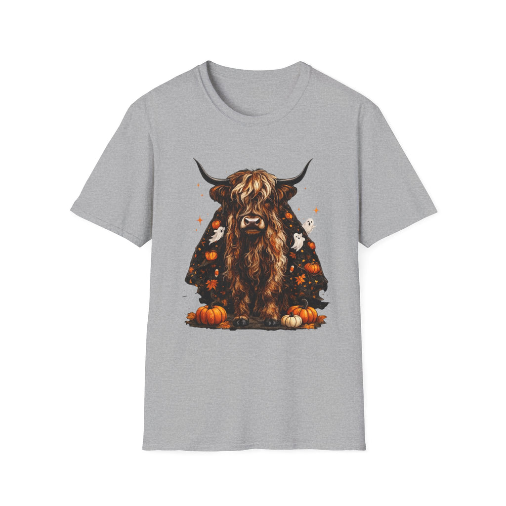 Highland Cow Pumpkin Tee — Autumn Scottish Cattle Graphic T-Shirt