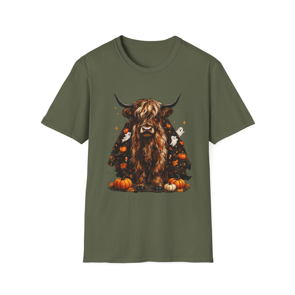 Highland Cow Pumpkin Tee — Autumn Scottish Cattle Graphic T-Shirt
