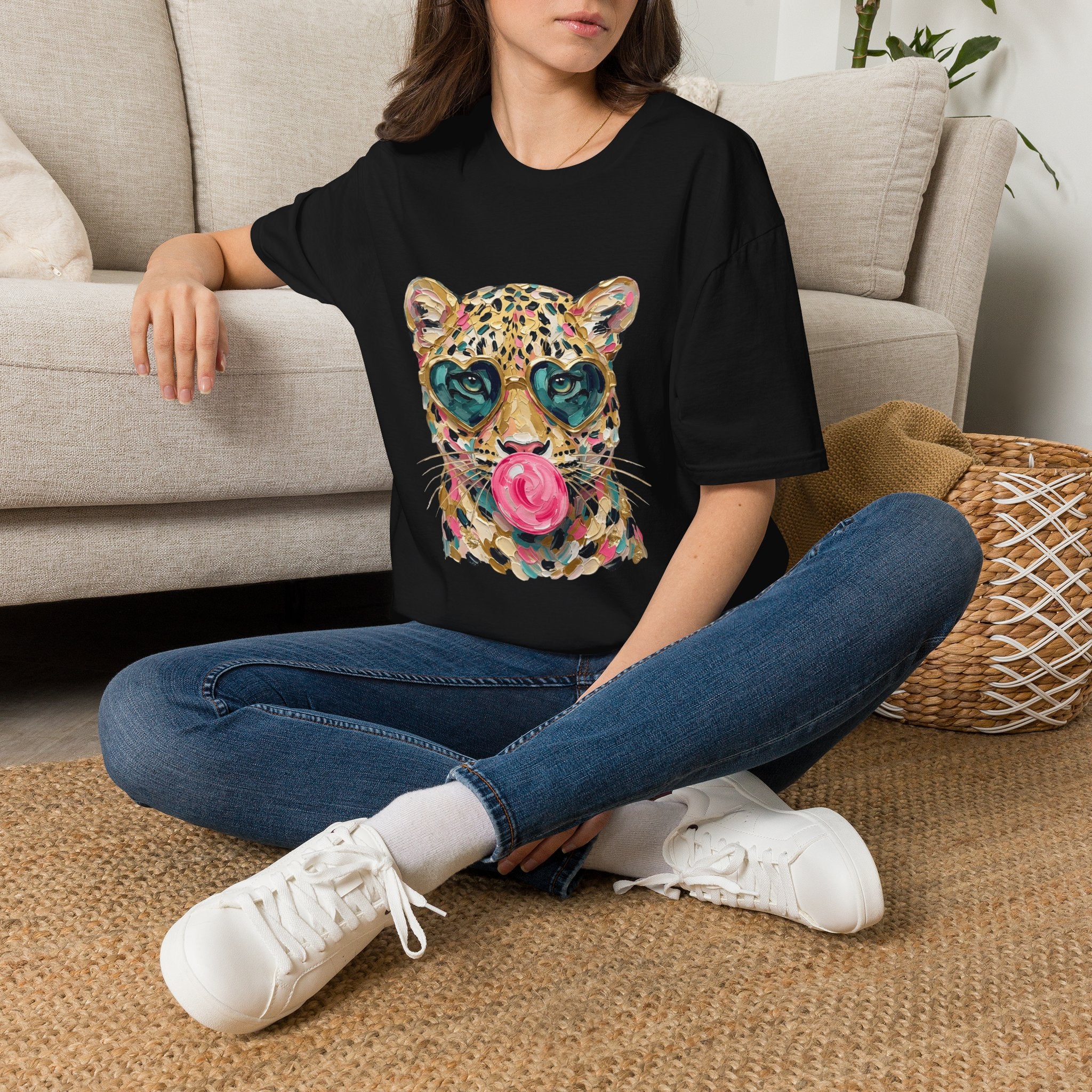 Leopard with Heart Sunglasses Graphic Tee — Cute Pop Art Animal T-Shirt