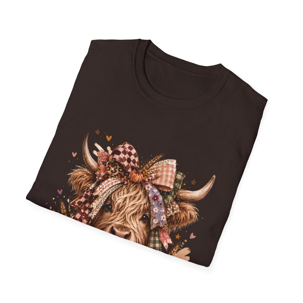Highland Cow Fall T-Shirt — Pumpkin & Plaid Autumn Graphic Tee