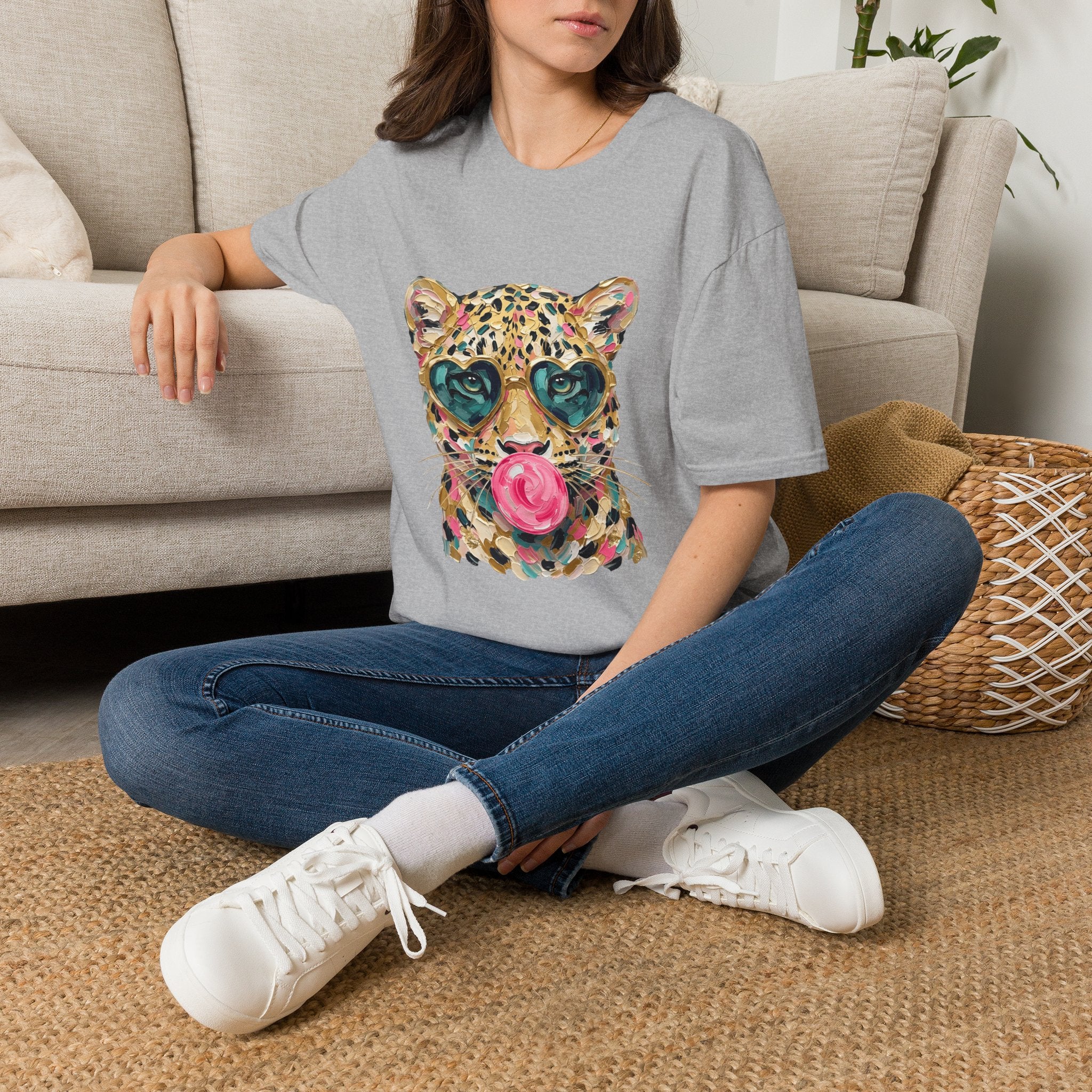 Leopard with Heart Sunglasses Graphic Tee — Cute Pop Art Animal T-Shirt