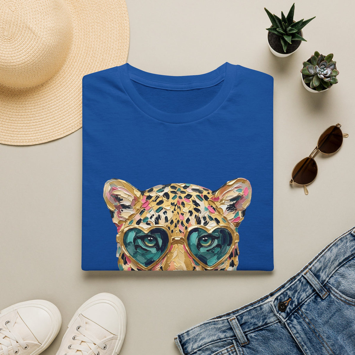 Leopard with Heart Sunglasses Graphic Tee — Cute Pop Art Animal T-Shirt