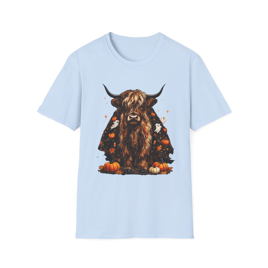 Highland Cow Pumpkin Tee — Autumn Scottish Cattle Graphic T-Shirt