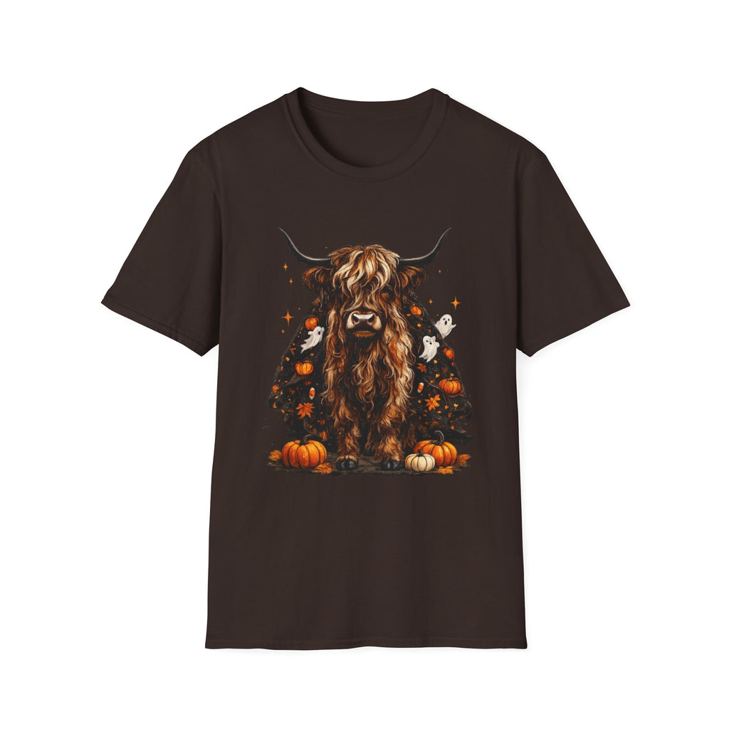 Highland Cow Pumpkin Tee — Autumn Scottish Cattle Graphic T-Shirt